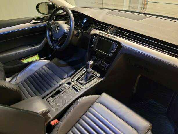 volkswagen-passat-elektrisitetbensin-2017-big-13