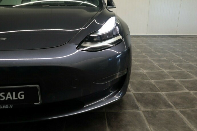 tesla-model-3-elektrisitet-2019-big-7