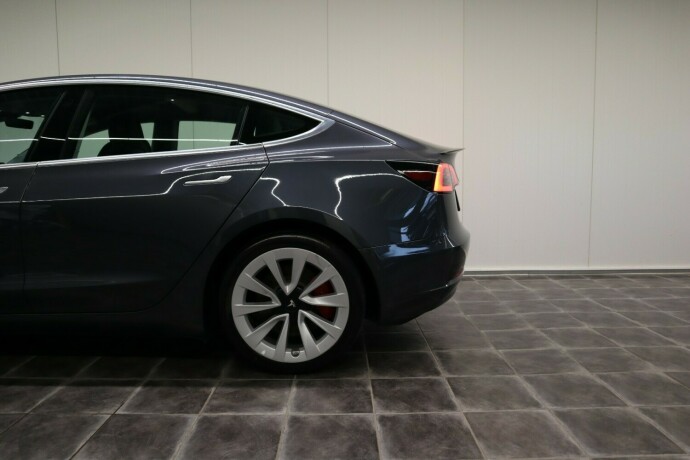 tesla-model-3-elektrisitet-2019-big-5