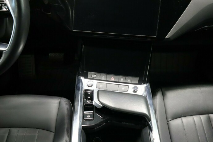 audi-e-tron-sportback-elektrisitet-2021-big-27