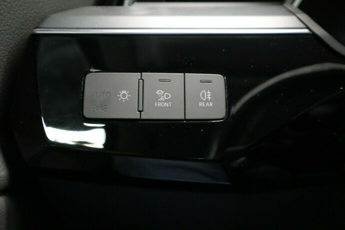 audi-e-tron-sportback-elektrisitet-2021-big-26