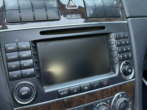 mercedes-benz-clk-bensin-2008-big-24