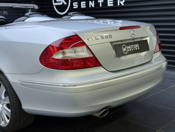 mercedes-benz-clk-bensin-2008-big-9