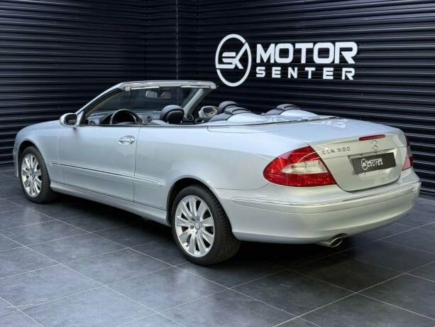 mercedes-benz-clk-bensin-2008-big-3