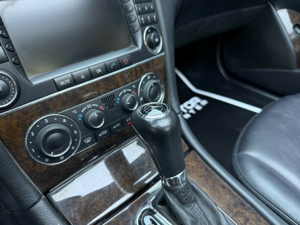 mercedes-benz-clk-bensin-2008-big-26