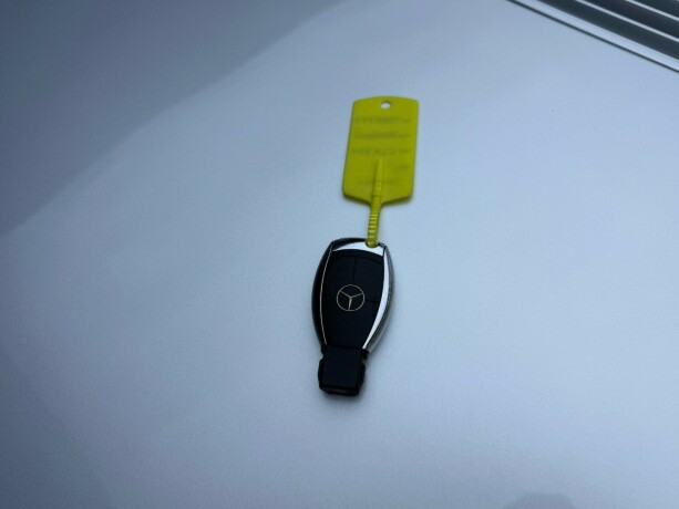 mercedes-benz-clk-bensin-2008-big-34