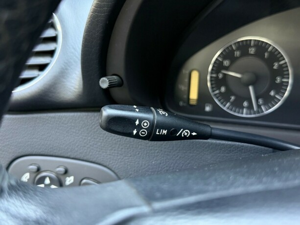 mercedes-benz-clk-bensin-2008-big-20