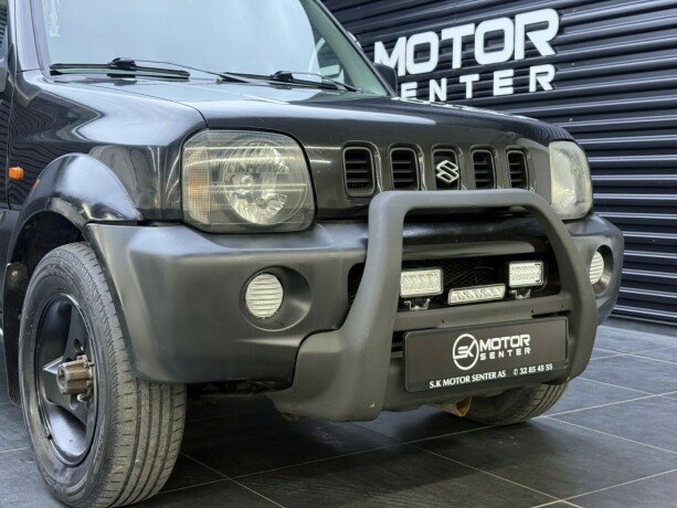 suzuki-jimny-bensin-2001-big-4