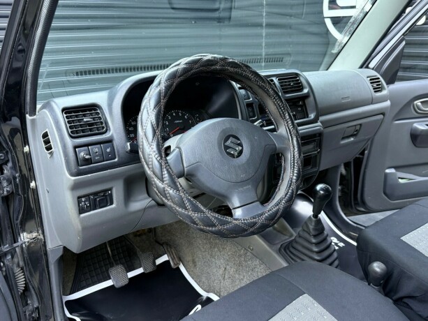 suzuki-jimny-bensin-2001-big-11