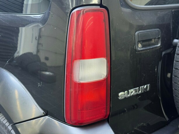 suzuki-jimny-bensin-2001-big-8