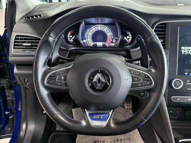 renault-megane-bensin-2018-big-14