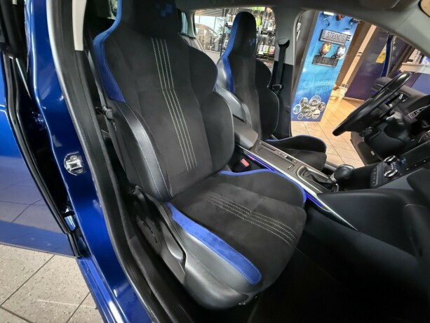 renault-megane-bensin-2018-big-31