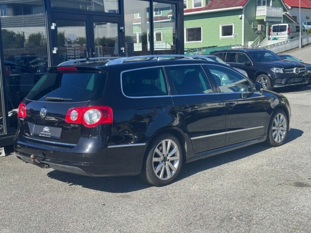 volkswagen-passat-diesel-2009-big-2