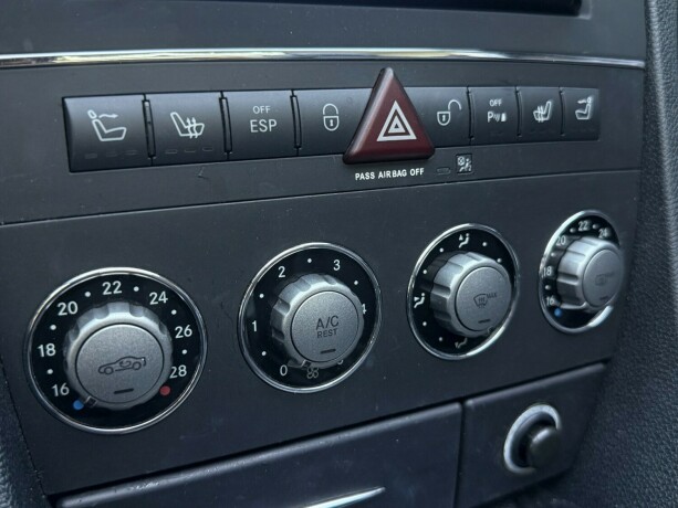 mercedes-benz-slk-bensin-2010-big-24