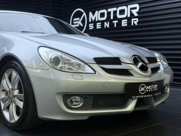 mercedes-benz-slk-bensin-2010-big-7