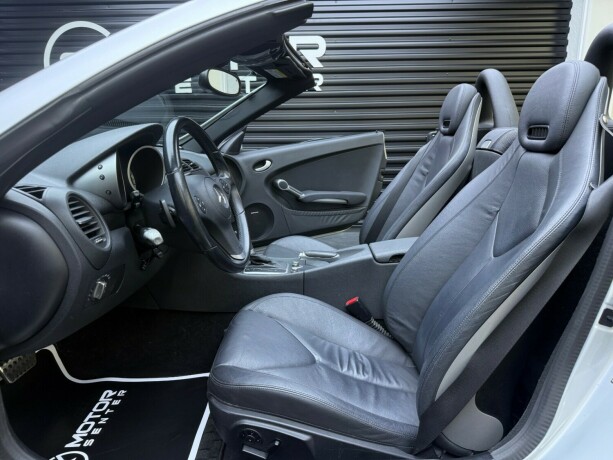 mercedes-benz-slk-bensin-2010-big-27