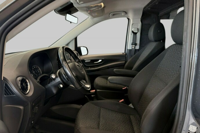 mercedes-benz-vito-diesel-2021-big-6