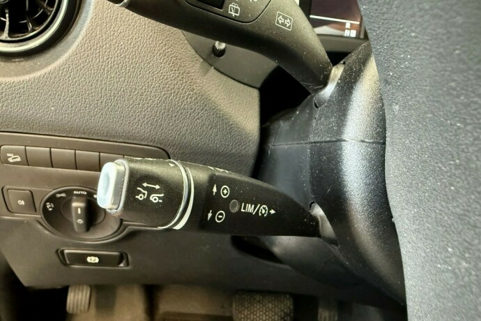 mercedes-benz-vito-diesel-2021-big-9