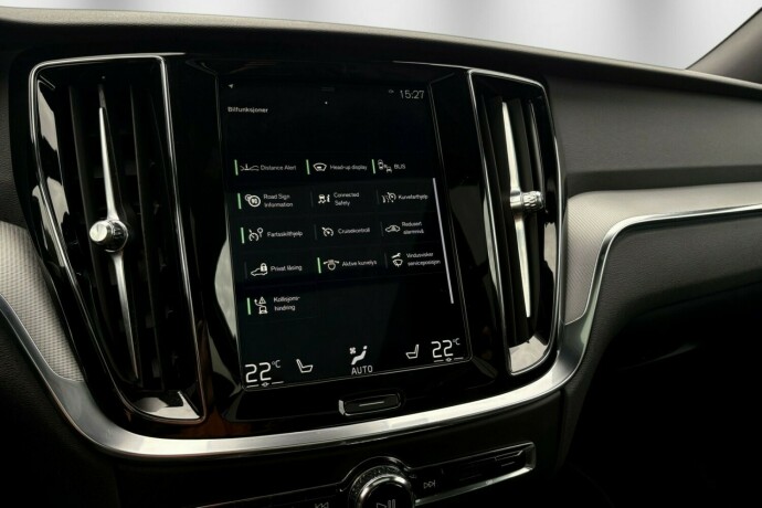 volvo-v60-plug-in-petrol-2020-big-35