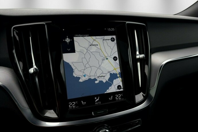 volvo-v60-plug-in-petrol-2020-big-33