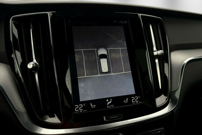 volvo-v60-plug-in-petrol-2020-big-37