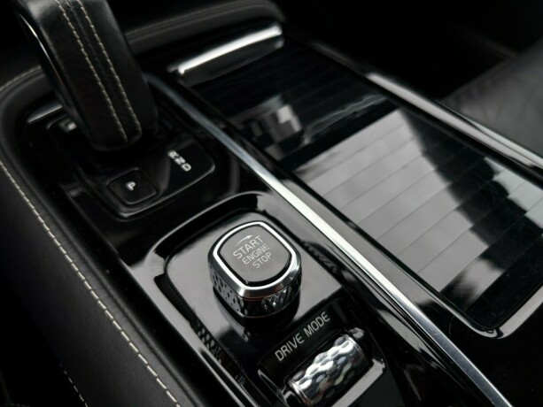 volvo-v60-plug-in-petrol-2020-big-25