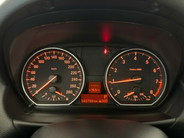 bmw-1-serie-bensin-2008-big-17