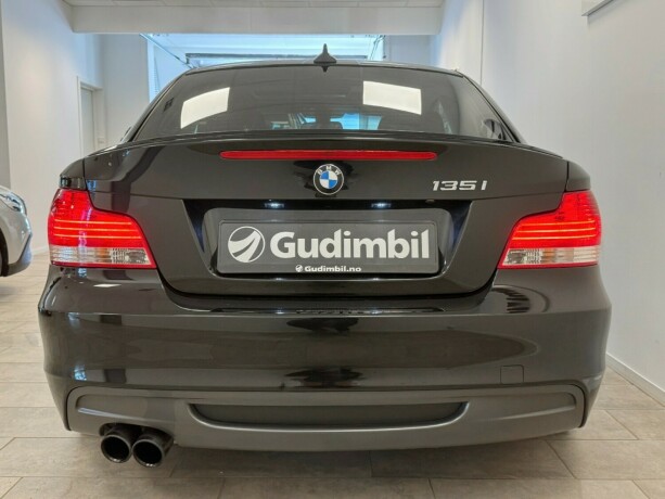 bmw-1-serie-bensin-2008-big-3