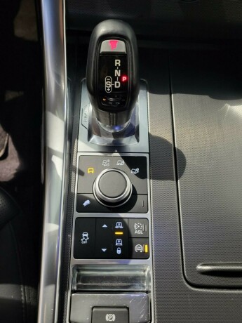 land-rover-range-rover-sport-bensin-2014-big-24