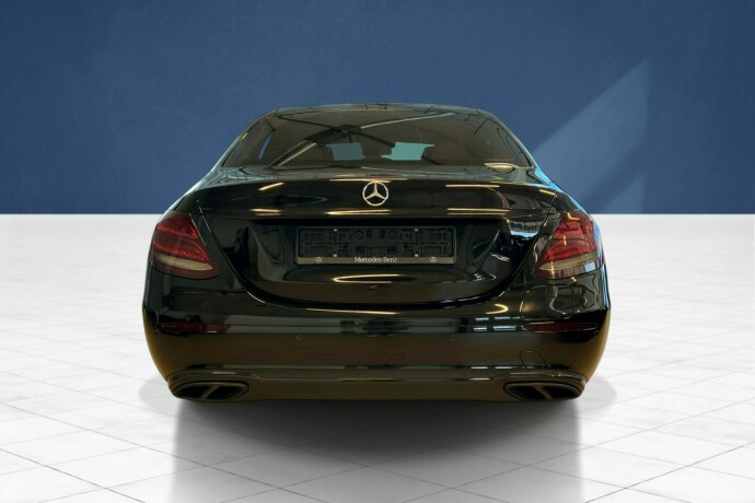 mercedes-benz-e-klasse-elektrisitetbensin-2017-big-7
