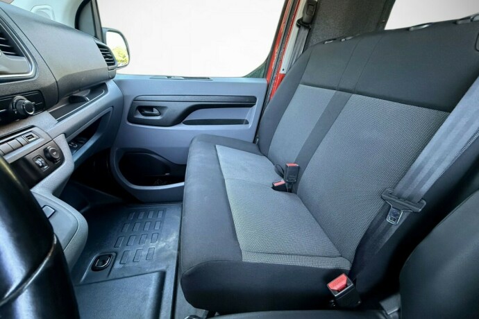 peugeot-expert-diesel-2020-big-17