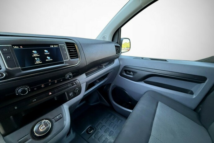 peugeot-expert-diesel-2020-big-18
