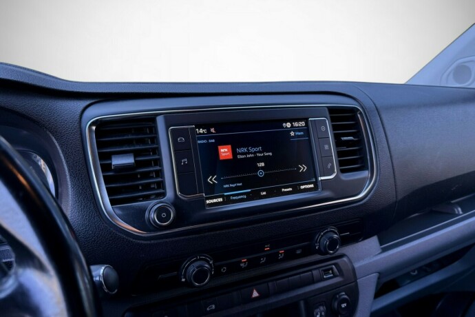 peugeot-expert-diesel-2020-big-23