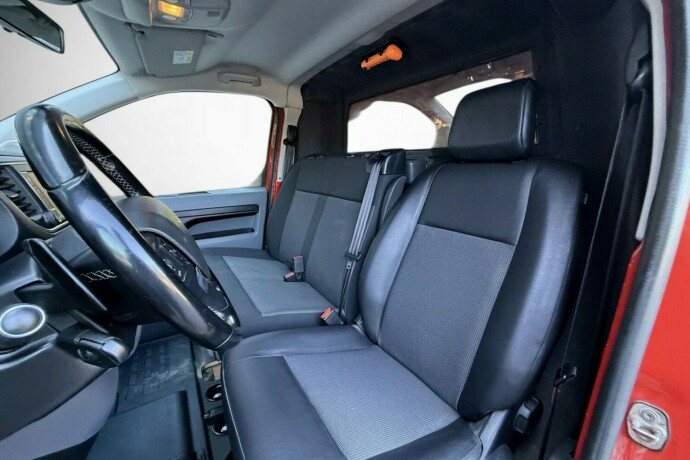 peugeot-expert-diesel-2020-big-14