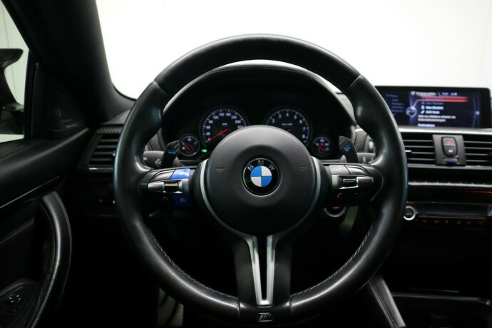 bmw-m4-bensin-2015-big-18