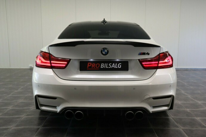 bmw-m4-bensin-2015-big-10