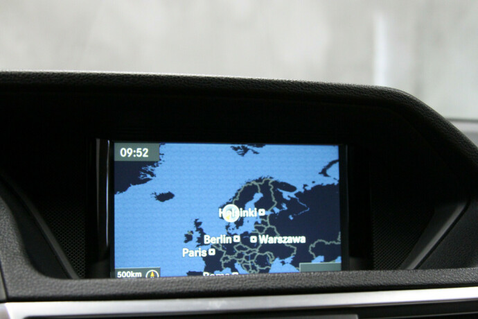 mercedes-benz-e-klasse-diesel-2012-big-8