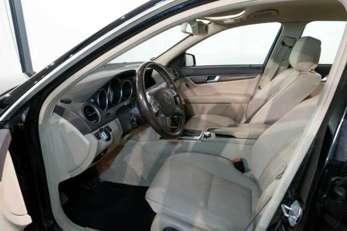 mercedes-benz-c-klasse-diesel-2012-big-6