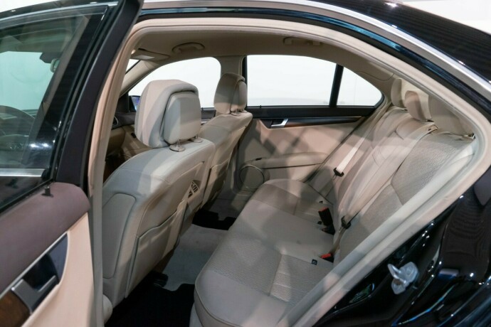 mercedes-benz-c-klasse-diesel-2012-big-7