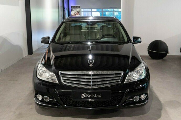 mercedes-benz-c-klasse-diesel-2012-big-1