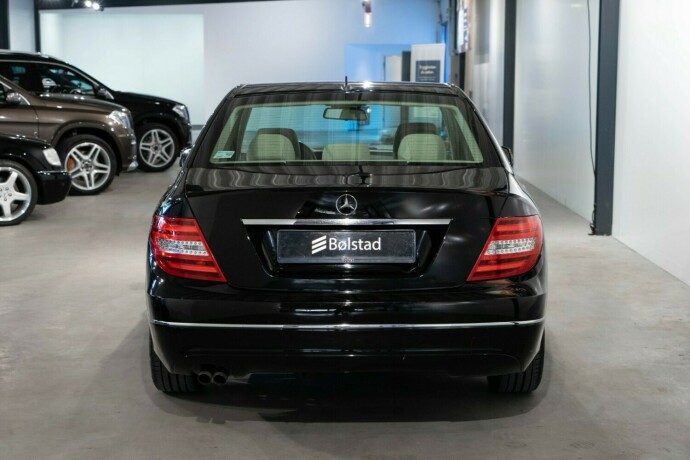 mercedes-benz-c-klasse-diesel-2012-big-4