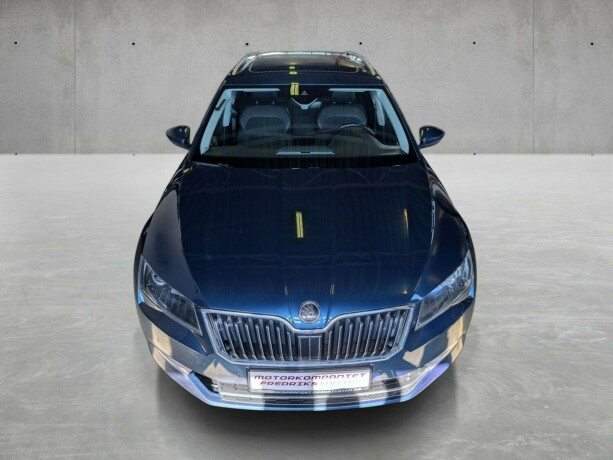 skoda-superb-diesel-2017-big-9