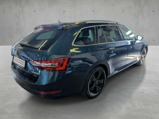 skoda-superb-diesel-2017-big-3