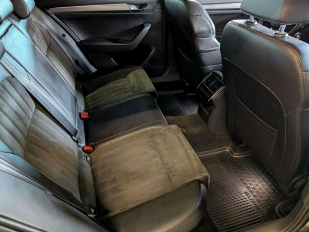 skoda-superb-diesel-2017-big-22