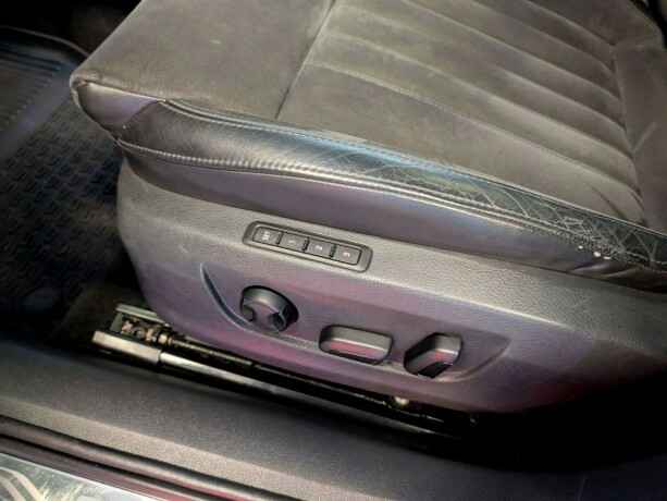 skoda-superb-diesel-2017-big-25