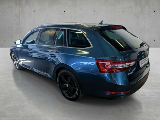 skoda-superb-diesel-2017-big-2