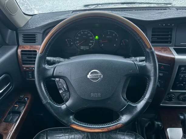 nissan-patrol-diesel-2005-big-16