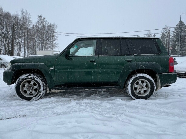 nissan-patrol-diesel-2005-big-8