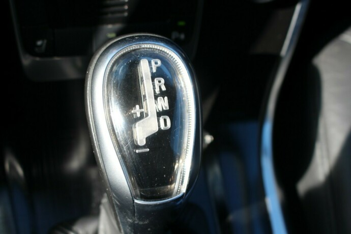 volvo-v70-diesel-2013-big-18