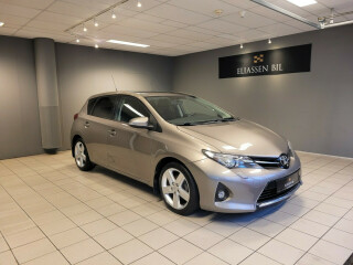 Toyota | Auris | Bensin | 2014